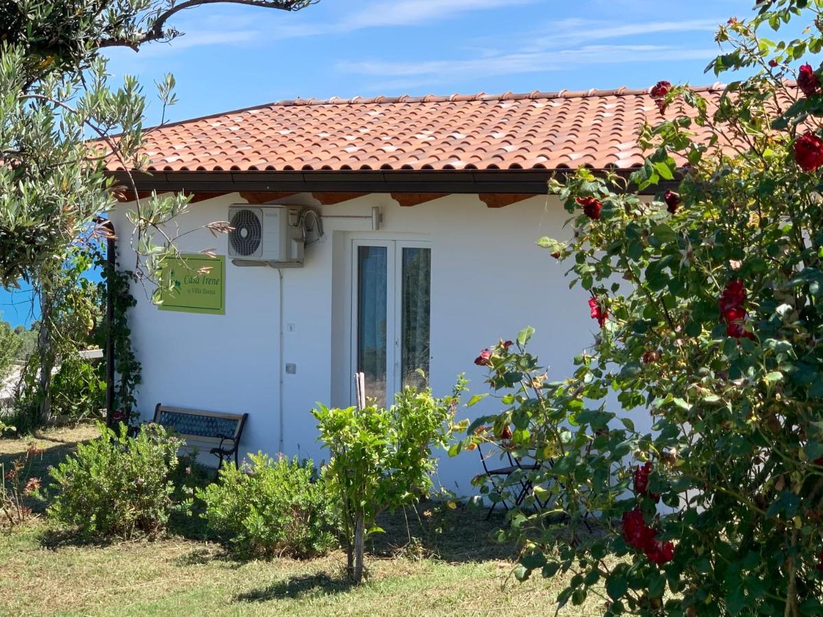 B&B Villa Sveva Rocca Imperiale Exterior foto